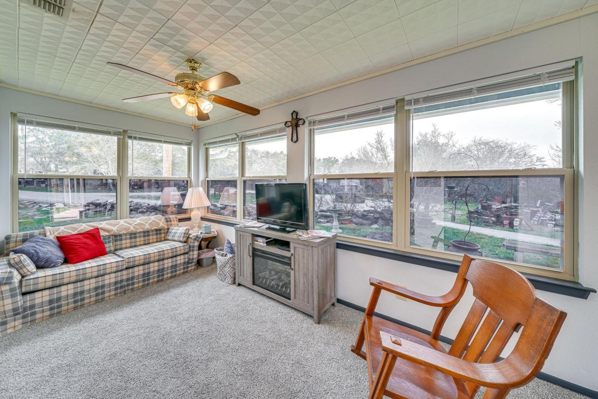 Cozy Kerrville Guest Cottage Near Guadalupe River! מראה חיצוני תמונה